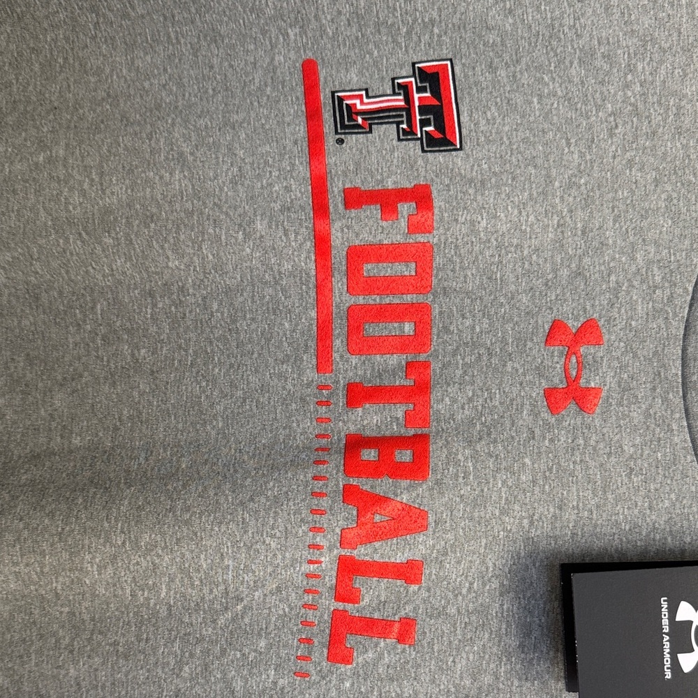 UA NWT Gray Tee w/ Red Texas Tech Football Print - Picture 5 of 5